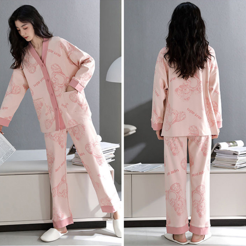 [Llevá 3 Pagá 2] Pijama Femenino Celina en Algodón y Poliéster (¡Noches Perfectas de Sueño!) + Pantufas de Regalo